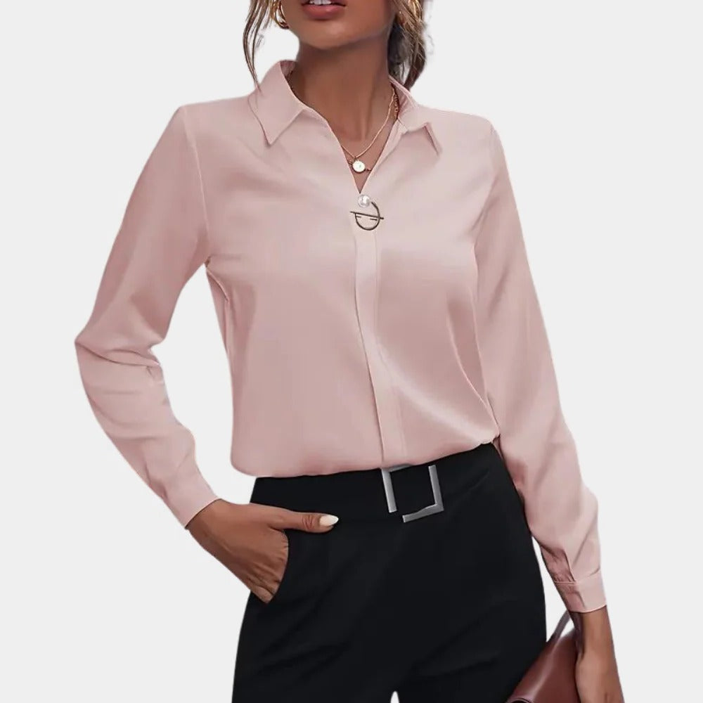 Chic Solid Color Women's Blouse for Every Occasion