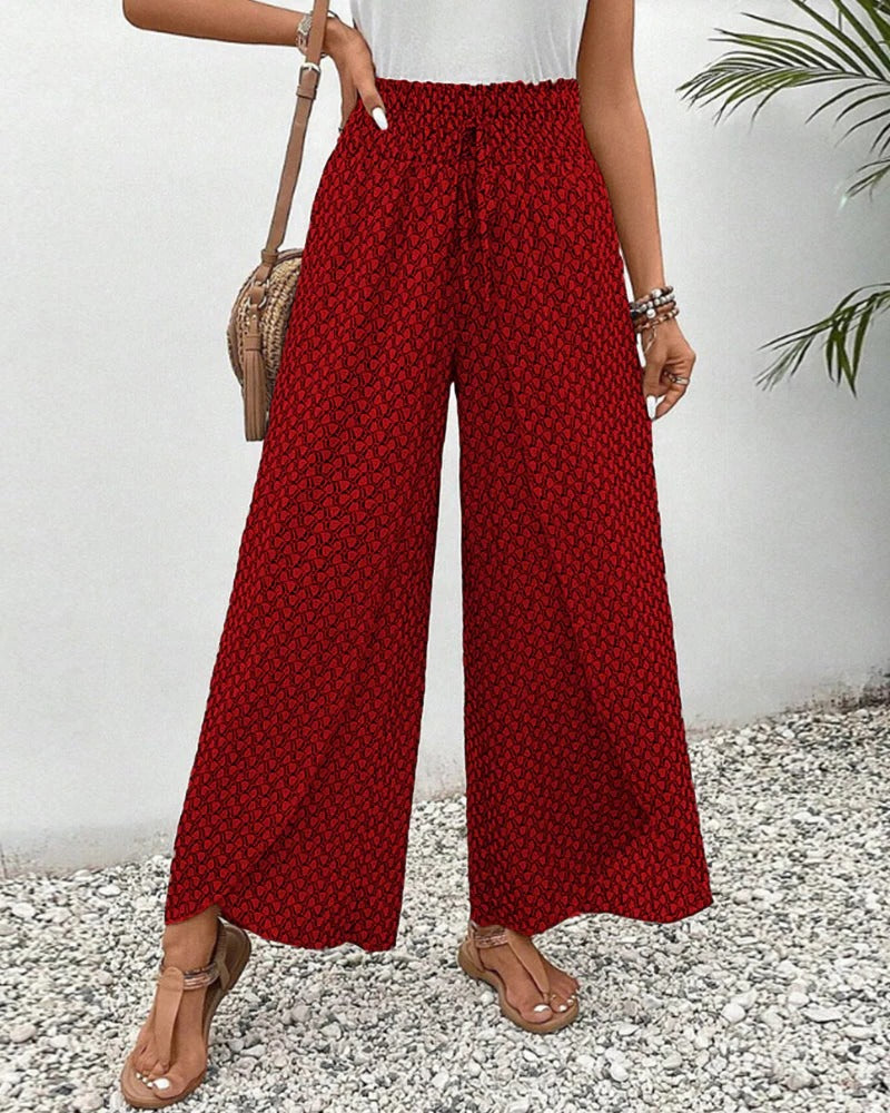Chic Modern Trousers with Geometric Design