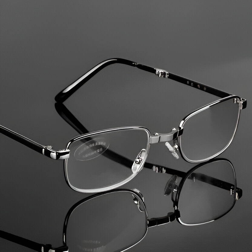 Sleek Portable Reading Specs for On-the-Go Clarity