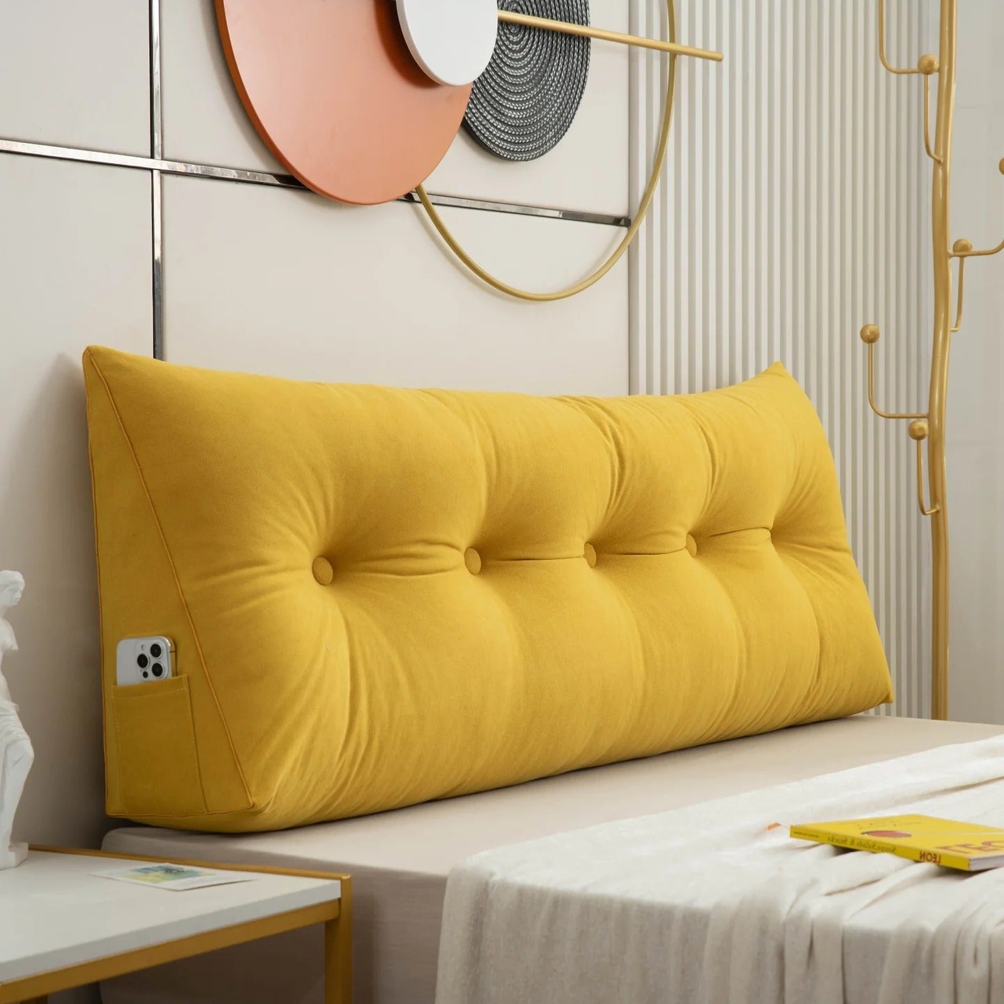 Elegant Supportive Wedge Cushion for Comfort