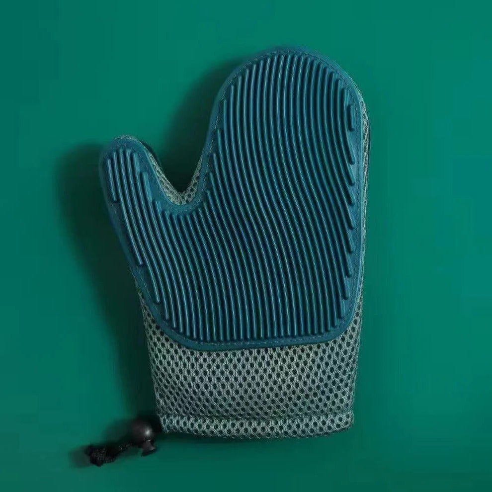 Dual-Action Cat Care Glove for Grooming and Massage