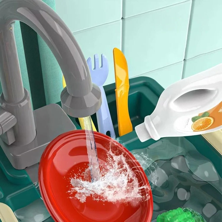 Interactive Cooking Station with Water Play Feature