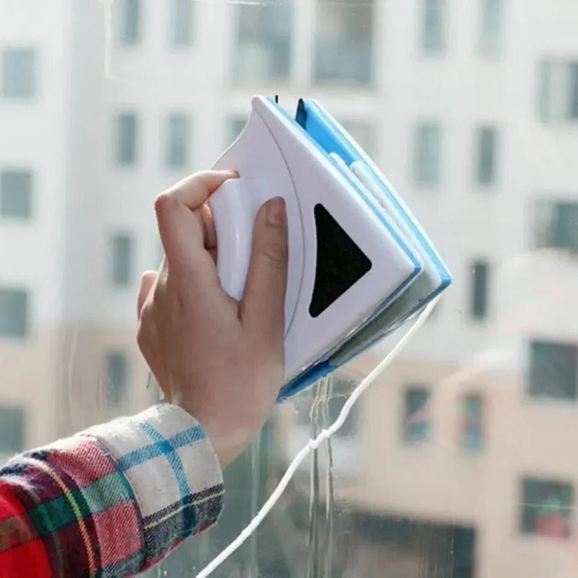 MagnetiClean Dual-Action Window Washing Tool