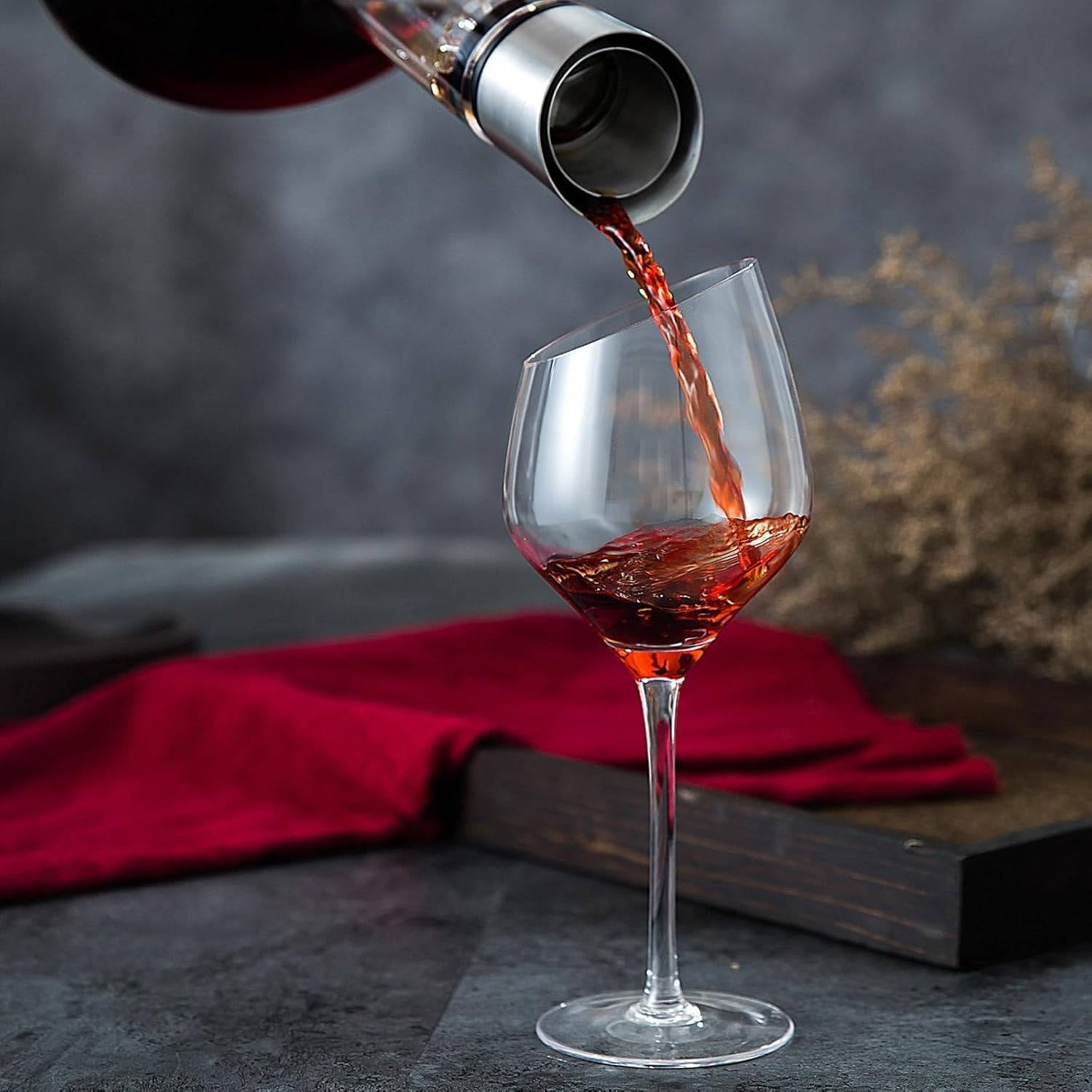 Elegant Crystal Wine Aerator Carafe for Perfect Pouring