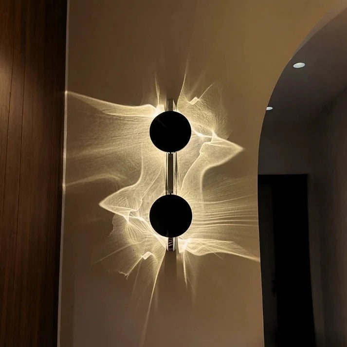 Sleek Modern Wall Light Fixture