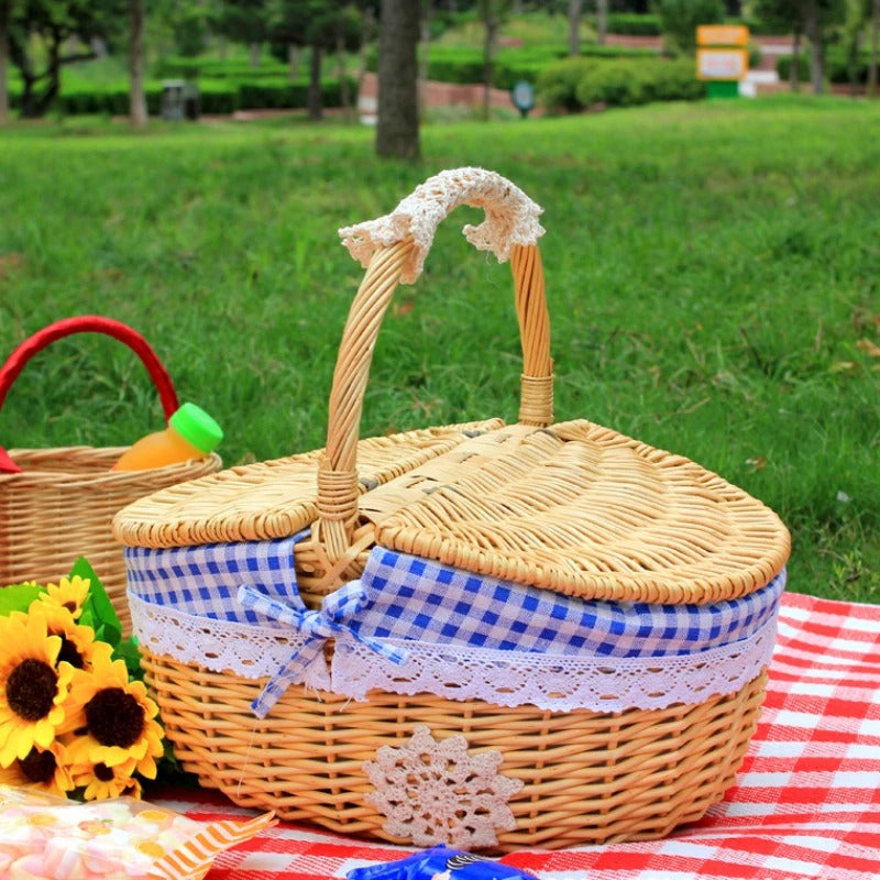 Elegant Woven Picnic Baskets for Outdoor Gatherings