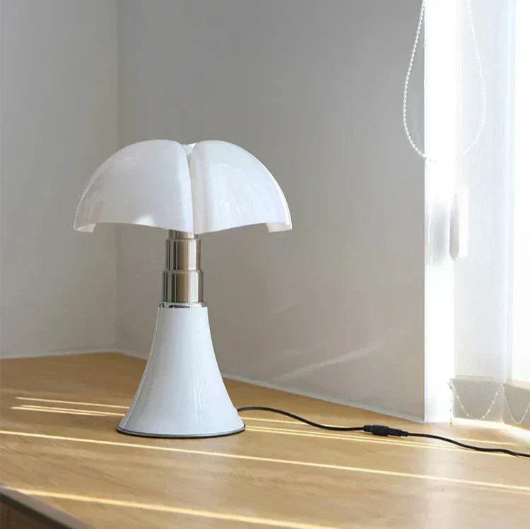 Retro Design LED Desk Lamp