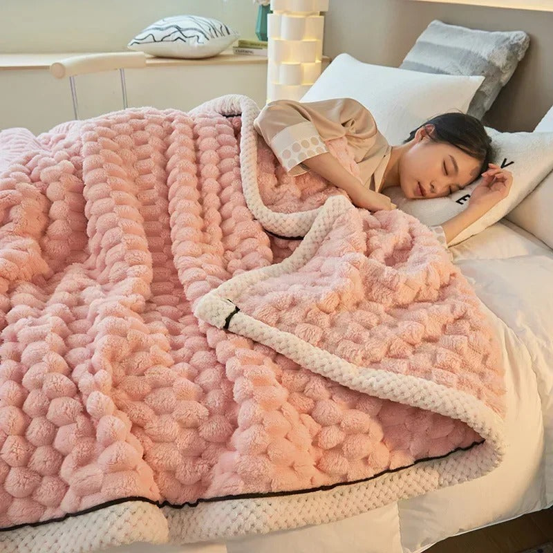 Coral Velvet Throw Blanket - Double-Layer for Fall and Winter