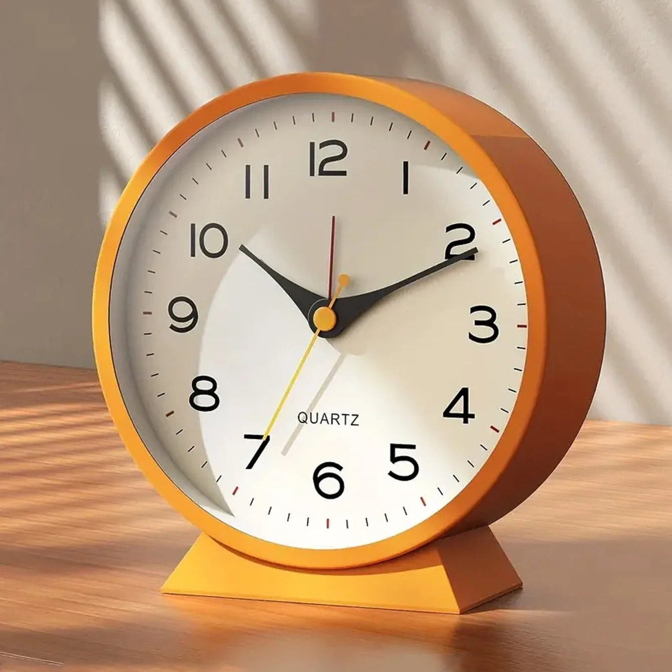 Serene Timekeeper: Silent Alarm Clock with Elegant Design