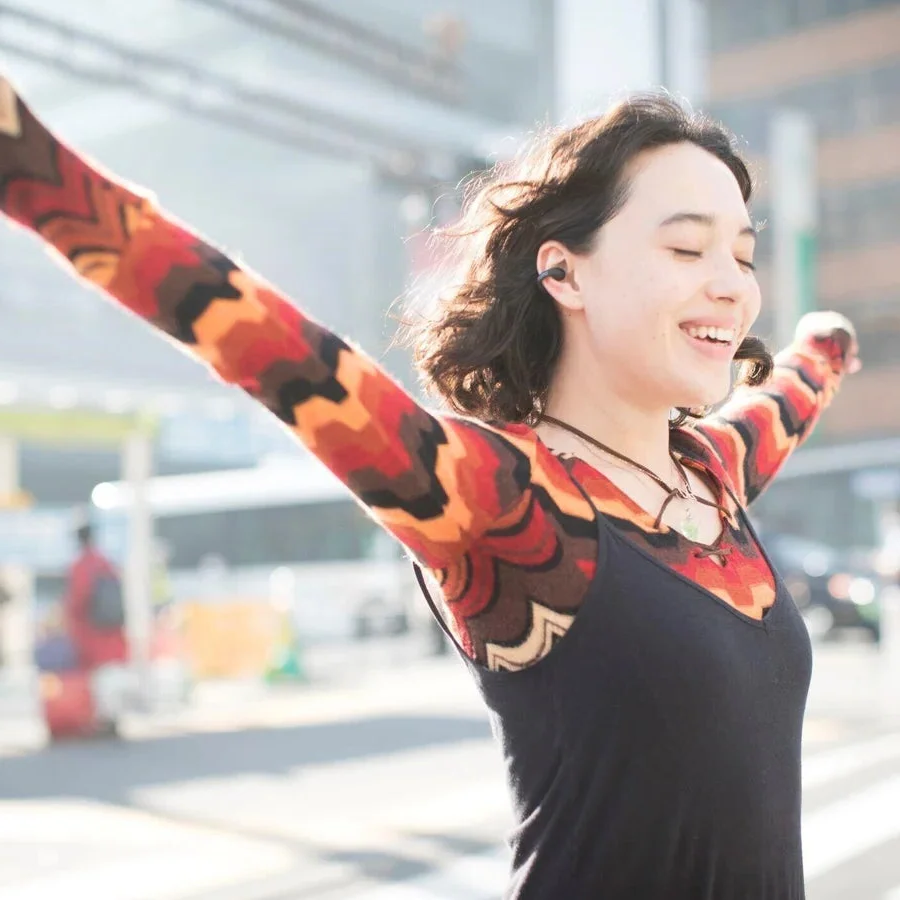 Open-Ear Bluetooth Headphones for Safety and Comfort