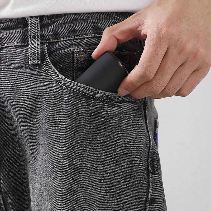 Travel-Friendly Rechargeable Shaver for Effortless Grooming