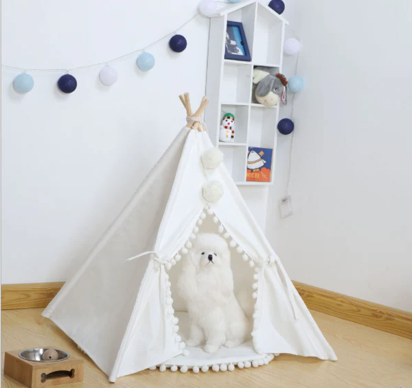 Charming Pet Hideaway Tent