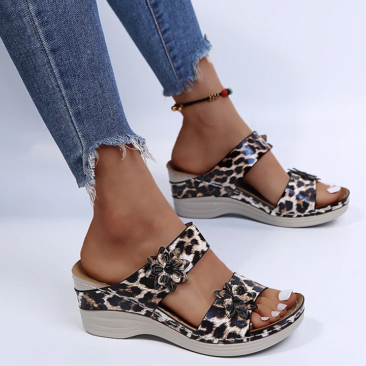 Stylish Comfort Sandals with Arch Support and Soft Sole