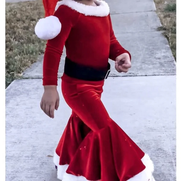 Delightful Santa Outfit for Children