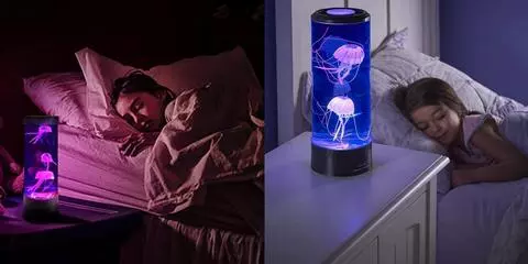 Mesmerizing Aquatic LED Mood Light with Color-Changing Jellyfish