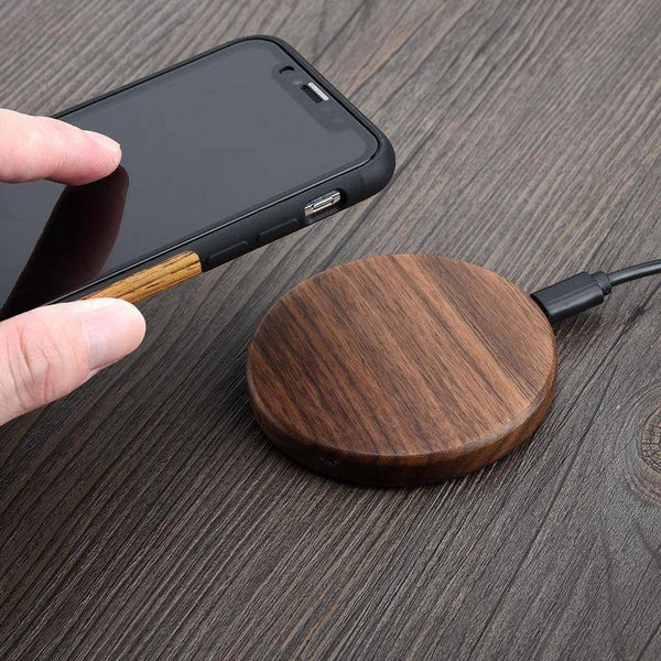 Elegant Wooden Fast Wireless Charging Station