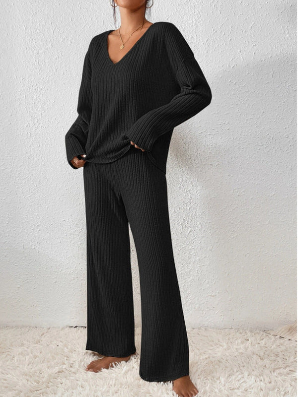 Chic Women's Winter Ensemble for Ultimate Comfort