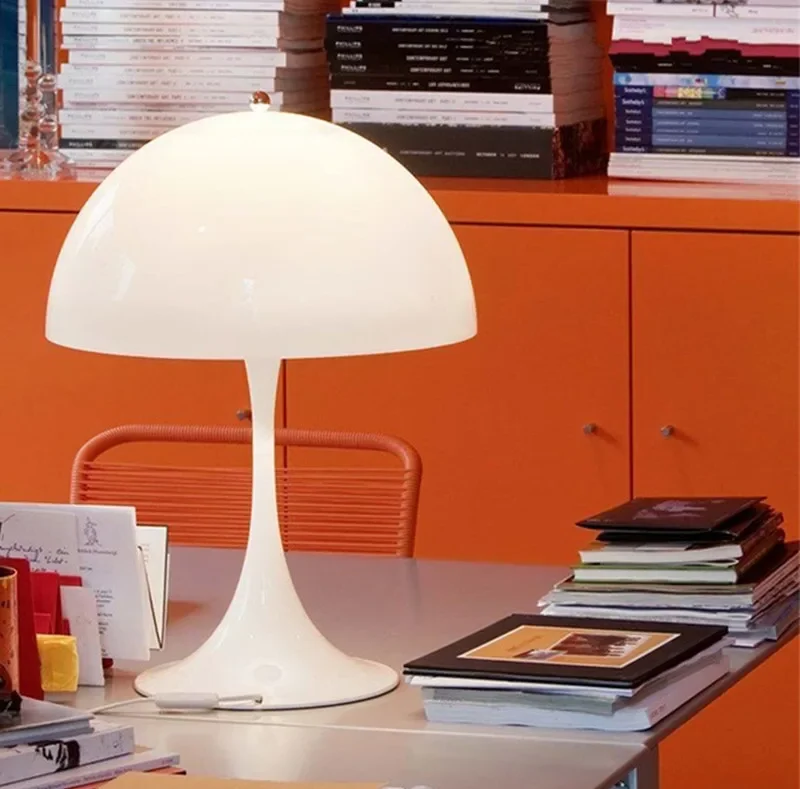 Chic Mushroom-Style Table Lamp - Perfect for Contemporary Homes
