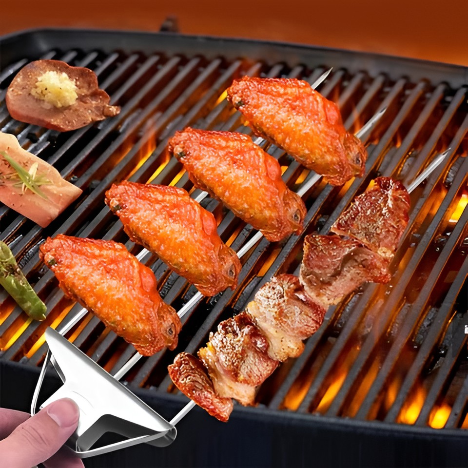 Versatile Triple-Prong Skewers for Effortless Grilling