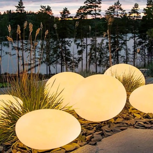 Wireless Outdoor Garden Light – Atmospheric Design