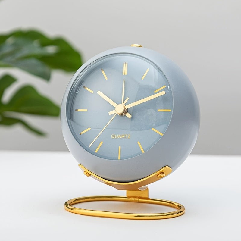 Vintage Style Alarm Clock with Analog Display