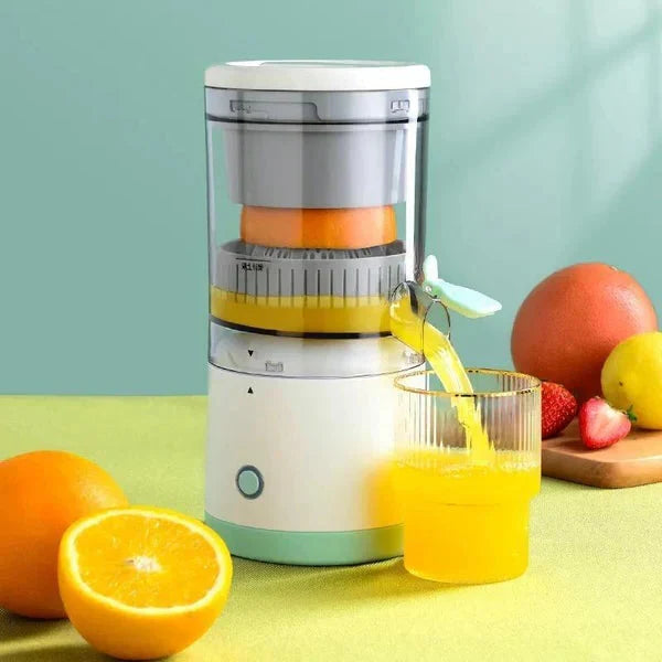 Compact USB Citrus Juicer for Fresh Juice On-the-Go
