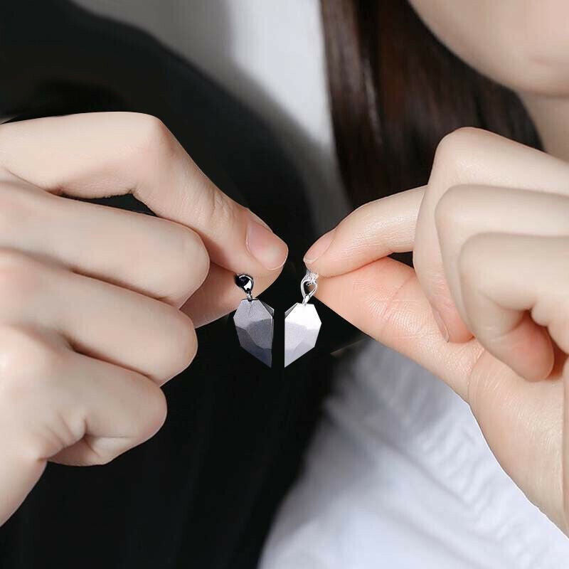 Magnetic Love Duo Necklace and Bracelet Set for Couples
