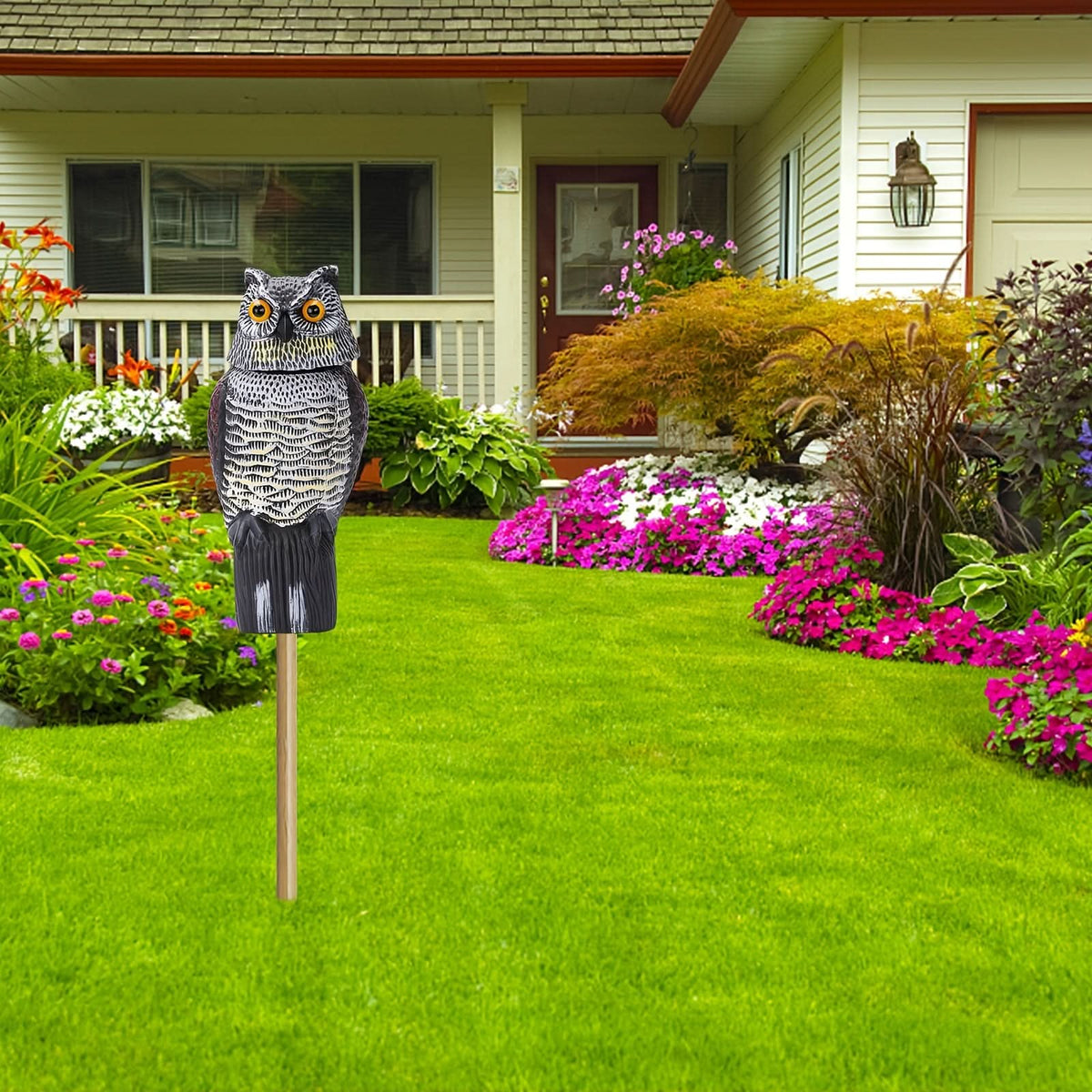 Guardian Owl: Realistic Decoy for Effective Bird Control