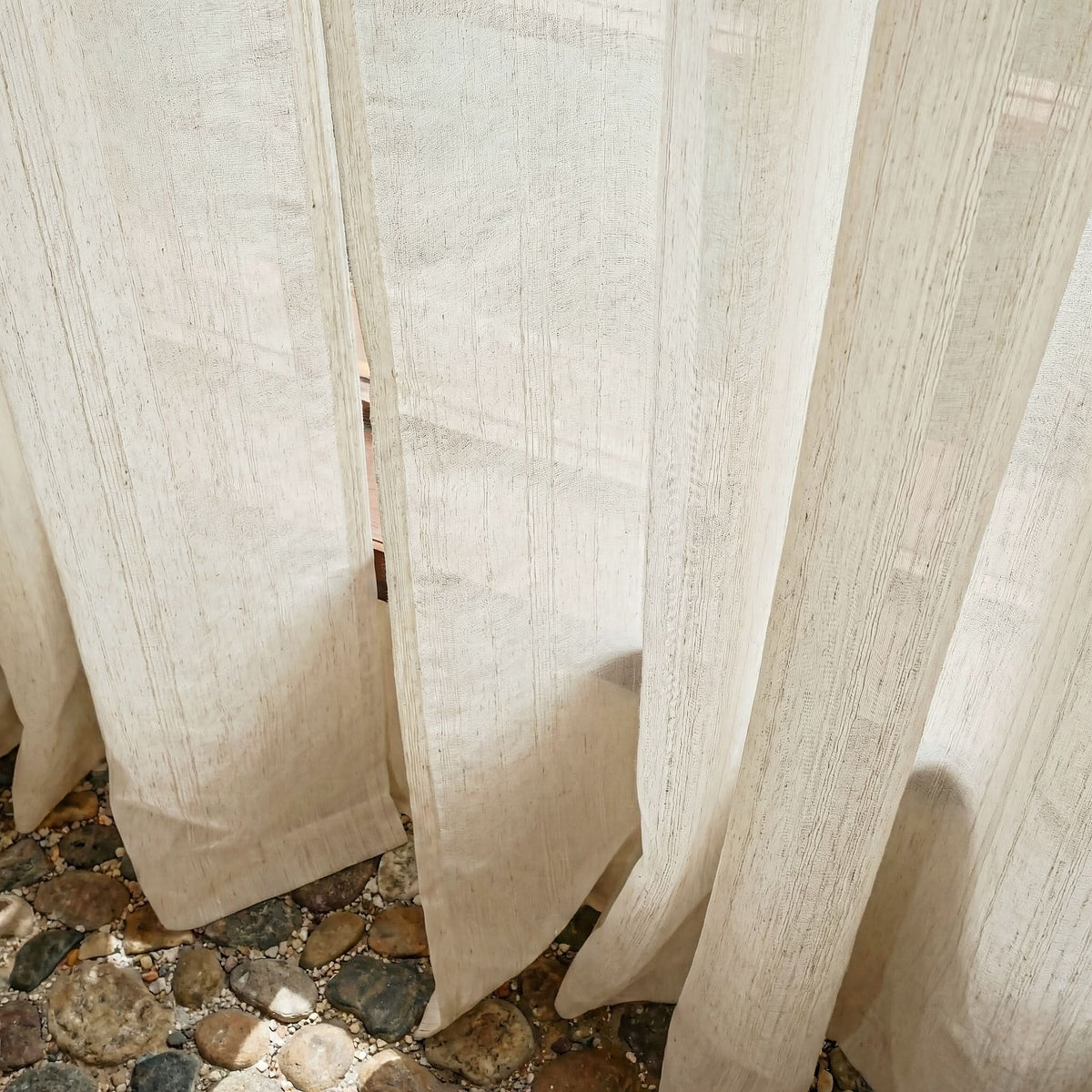 Breezy Elegance – Sheer Outdoor Curtains for a Cozy Retreat