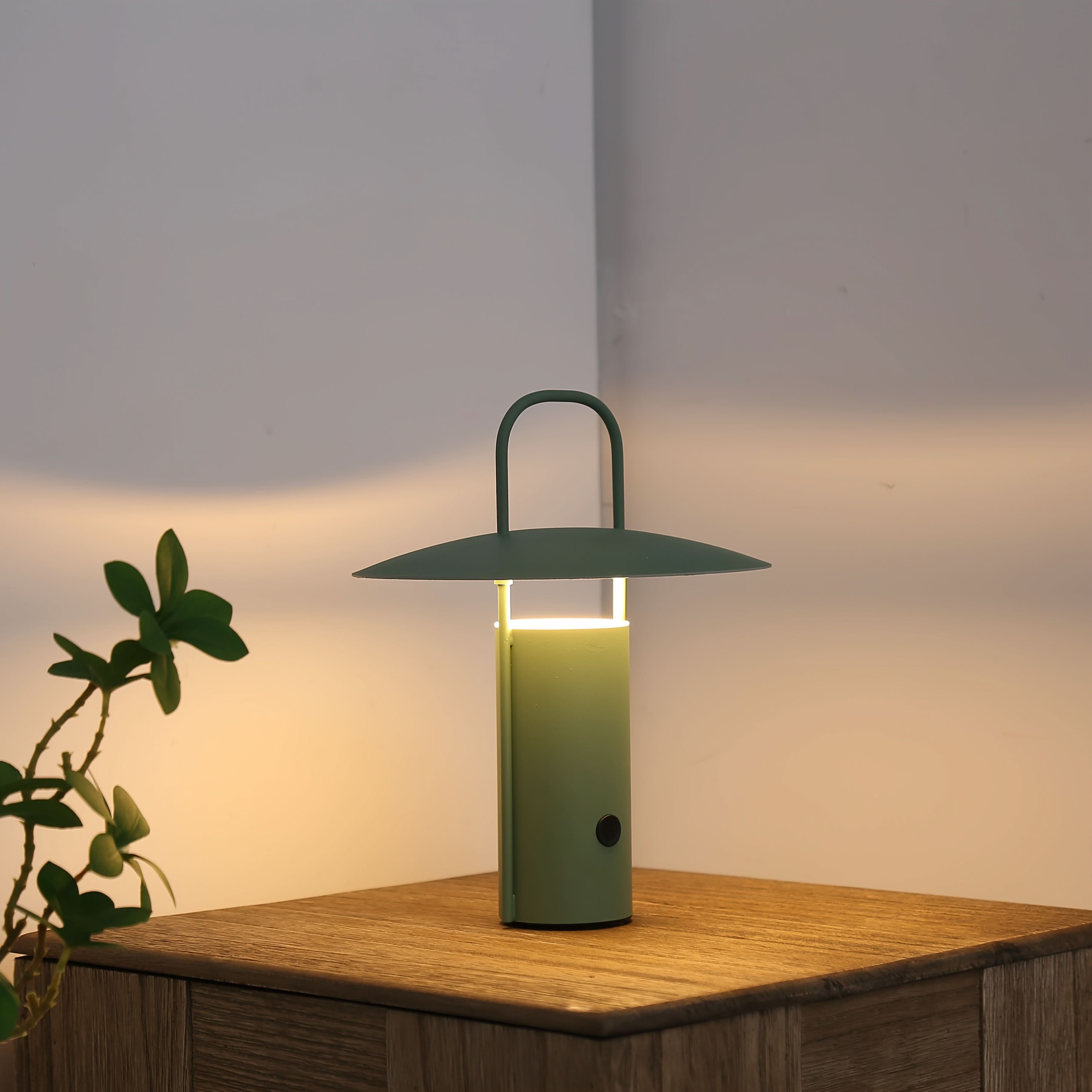 LUMINOX – Stylish Portable USB Table Lamp