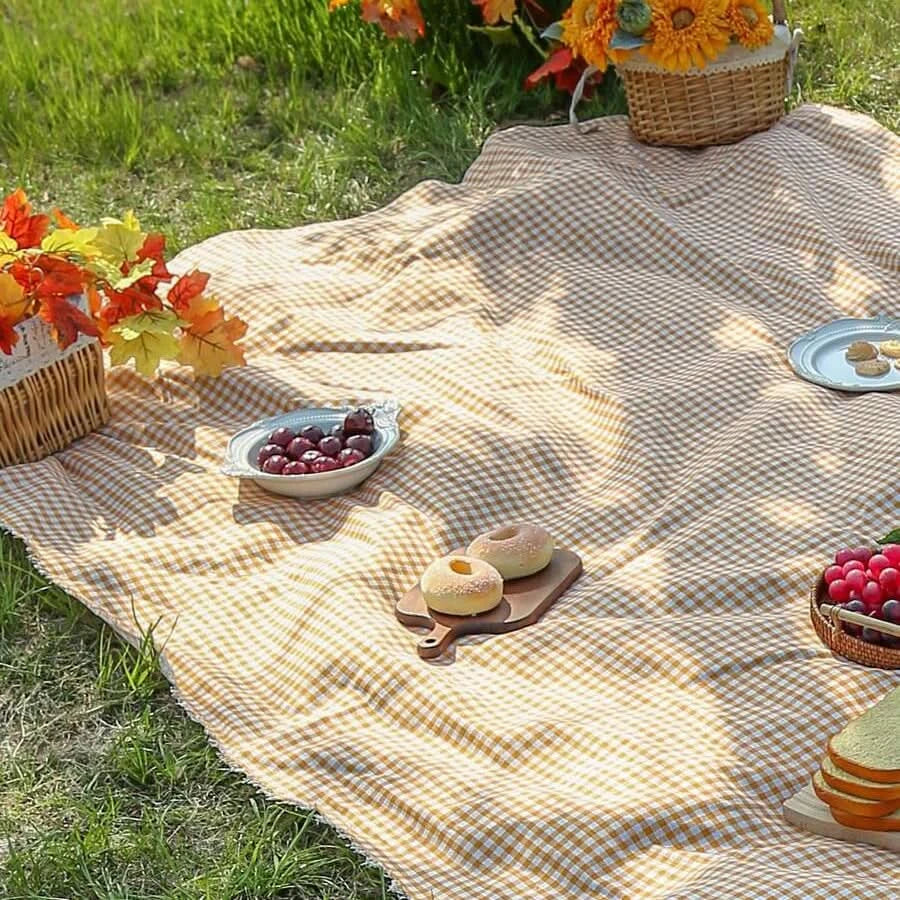 Travel-Friendly Quick-Dry Outdoor Blanket for Picnics