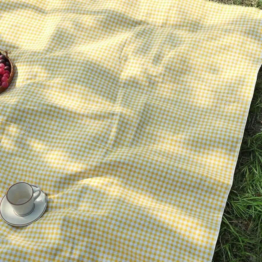 Travel-Friendly Quick-Dry Outdoor Blanket for Picnics