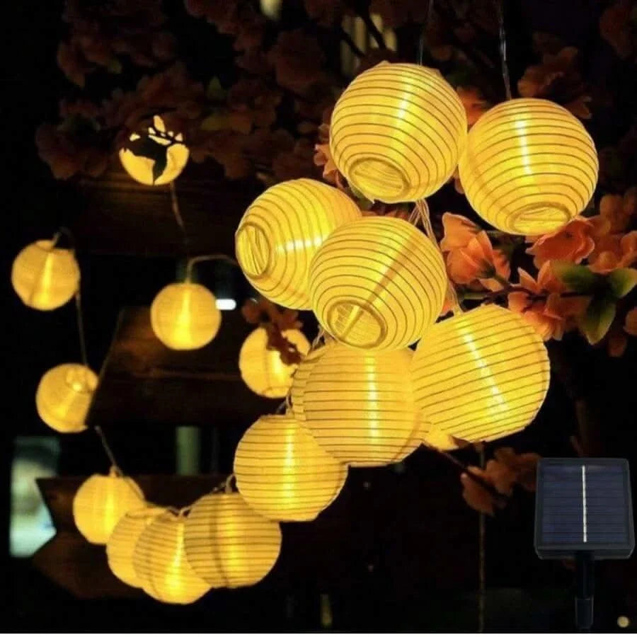 LuminousGlow – Eco-Friendly Solar LED String Lights for Outdoor Celebrations