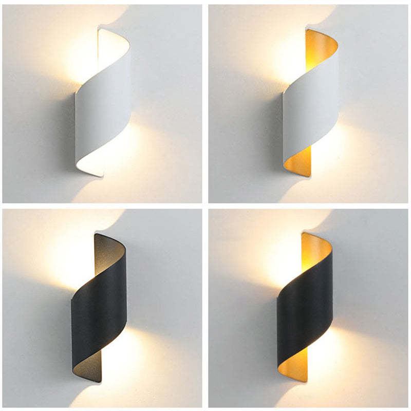 Twisted Design LED Wall Light – Contemporary Spiral Fixture