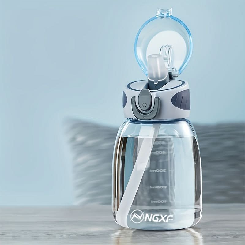AquaMate – Sleek Leakproof Travel Water Bottle with Straw