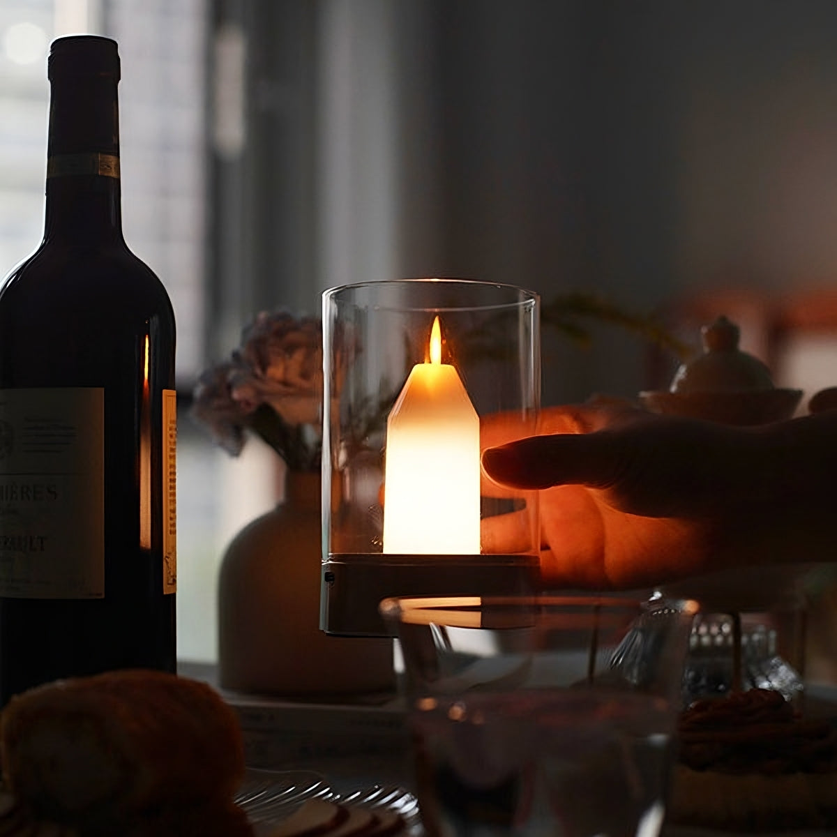 LED Candle Lamp with Wireless Functionality