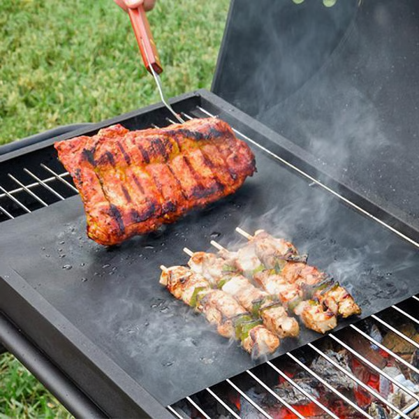 Ultimate Non-Stick Grilling Mat for Perfect Cooking