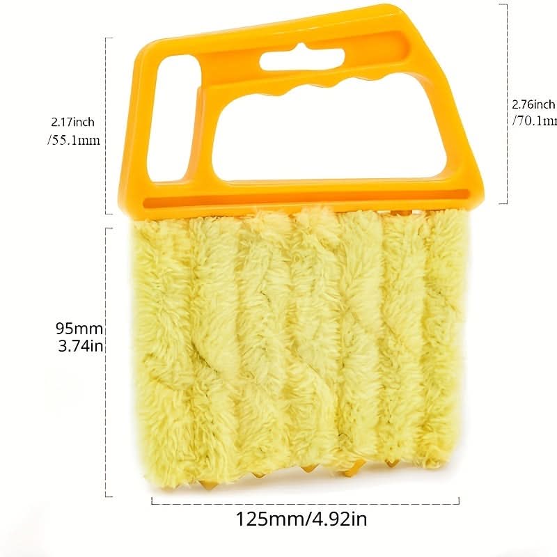 DustBuster Pro – Reusable Microfiber Brush for Windows & Blinds