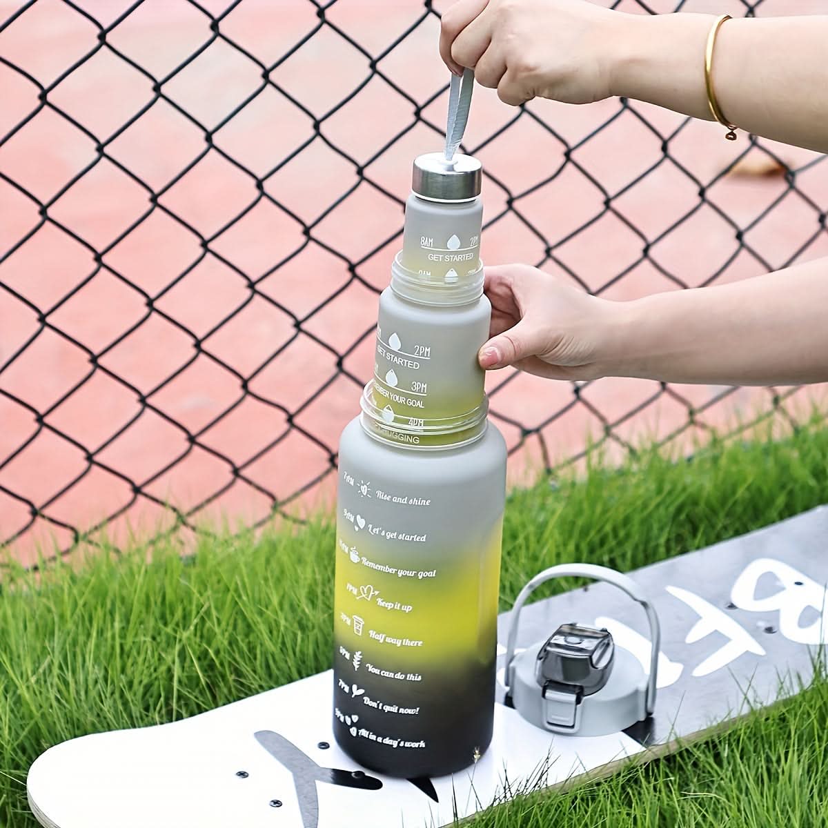 AquaGlow – Stylish Gradient Water Bottle with Straw
