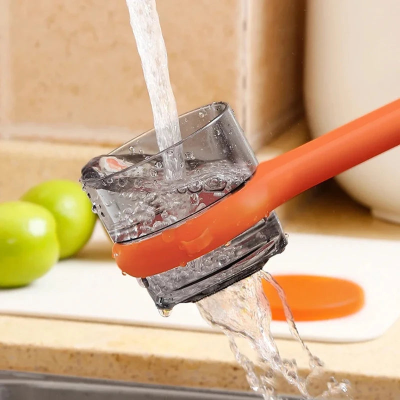 Effortless Peeling Vegetable Tool with Integrated Waste Storage