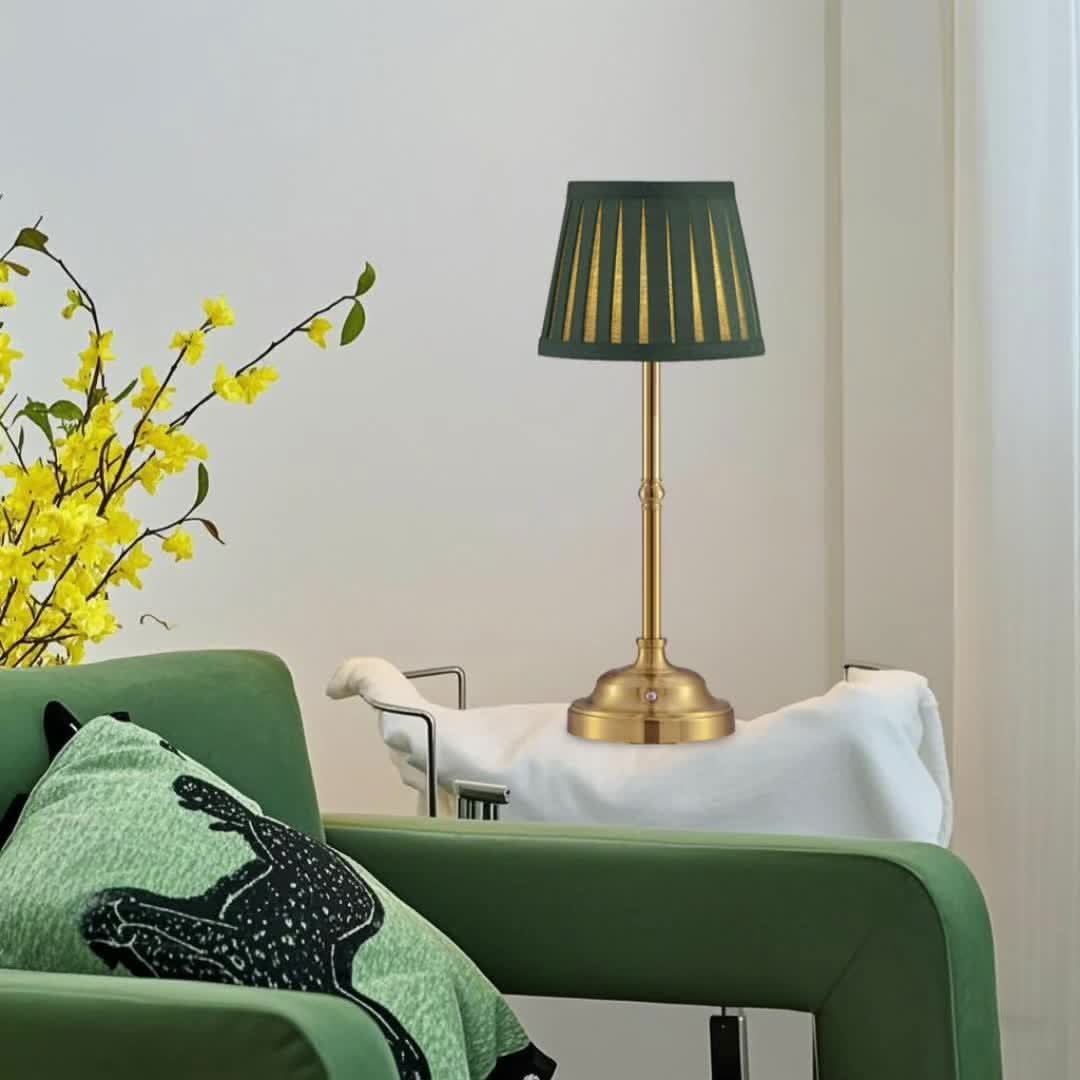 LUMINAIRE – Portable Rechargeable Retro Table Lamp
