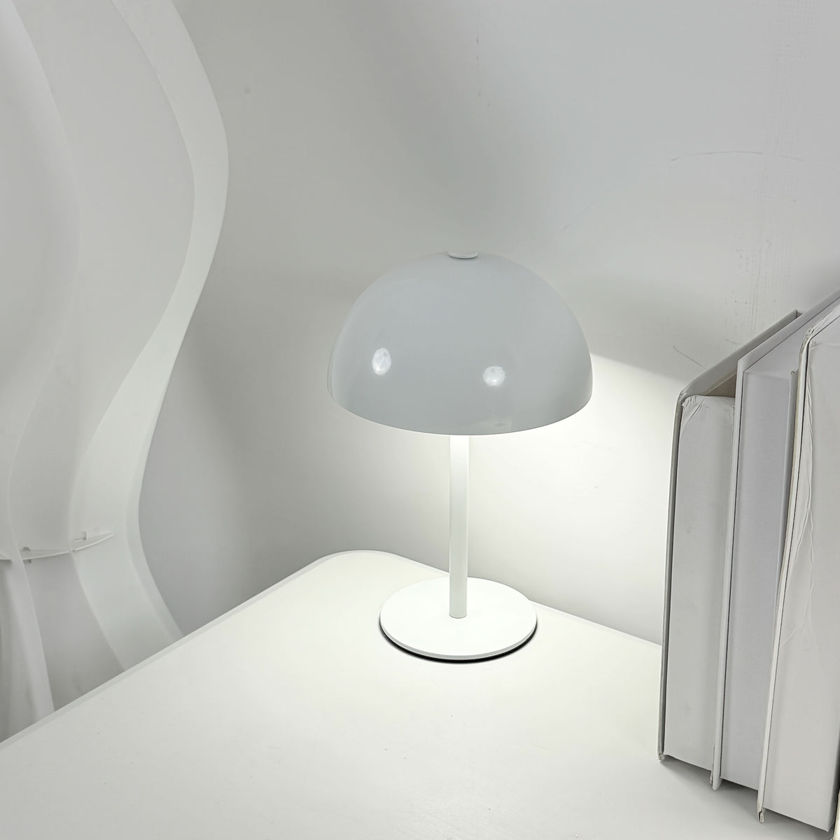 FlexiGlow – Rechargeable Touch-Control Desk Lamp