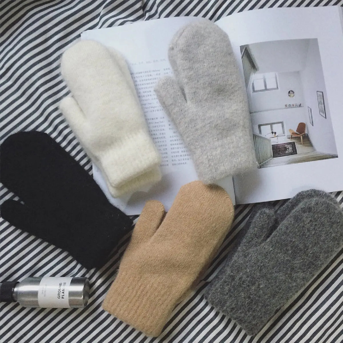 Luxurious Winter Mittens for Women - Cozy & Stylish