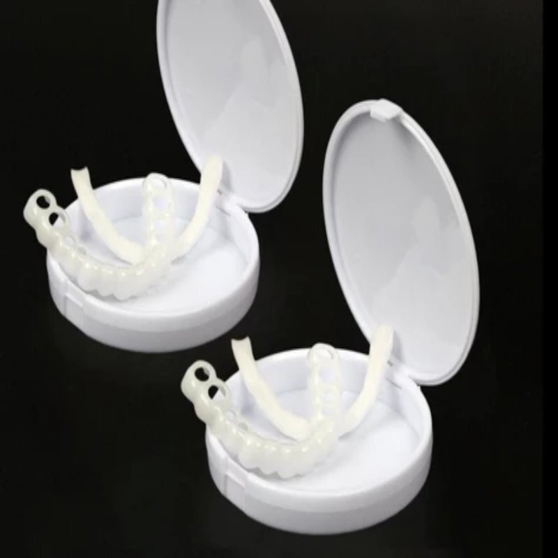 SmileEase Snap-On Teeth Covers – Adjustable, Natural-Looking Temporary Smile Enhancer