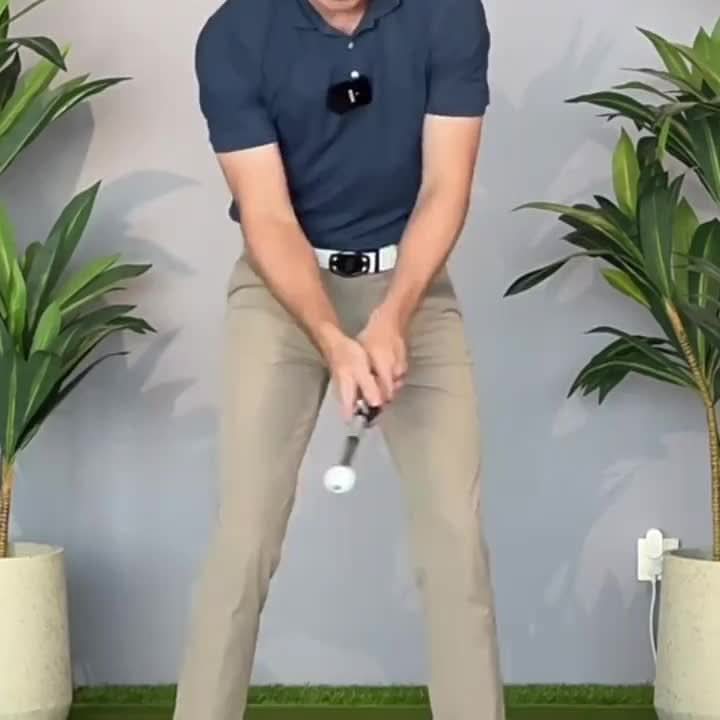 FlexiSwing - Adjustable Golf Training Aid