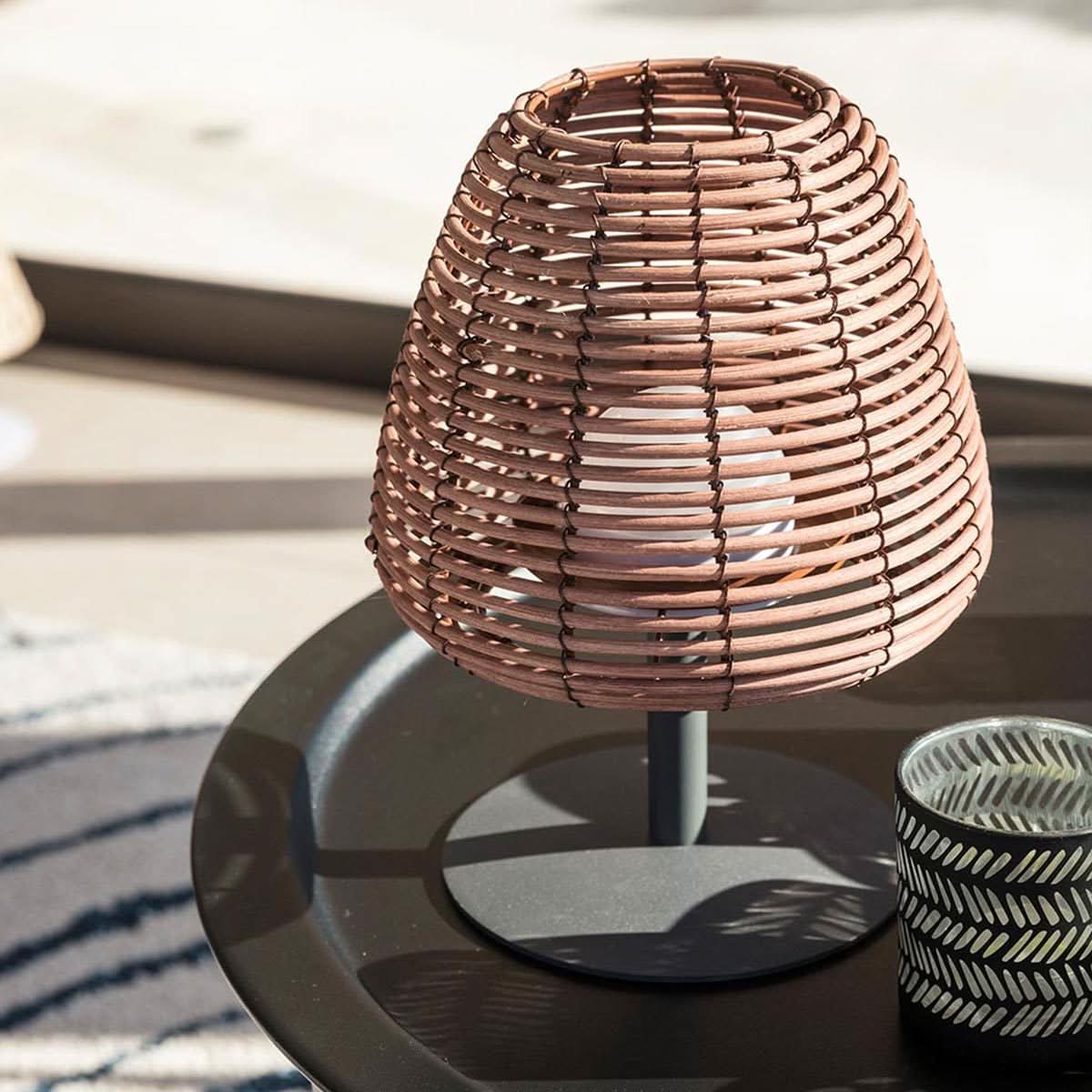 LumiGlow – Versatile LED Table Lamp for Cozy Environments