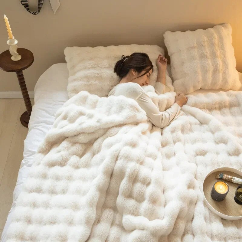 Cozy Blanket That Everyone Loves - Soft and Warm