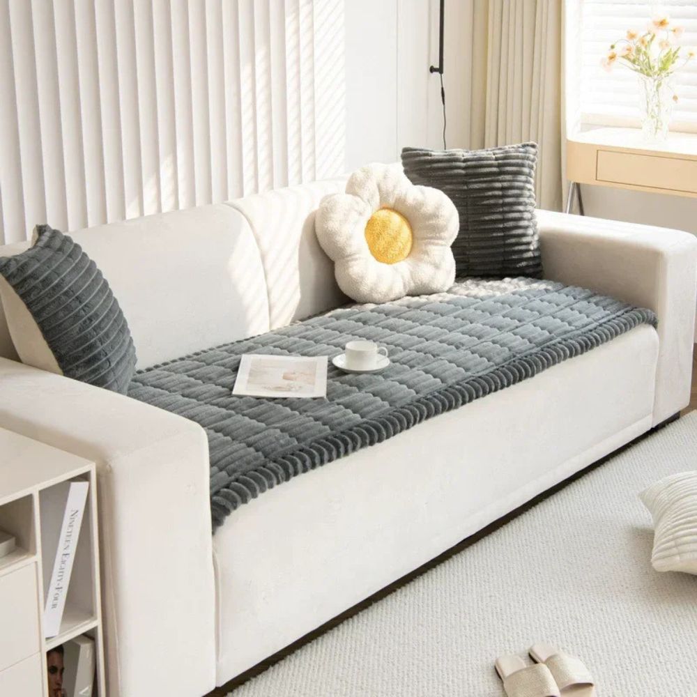 Luxurious Comfort Sofa Protector Cover