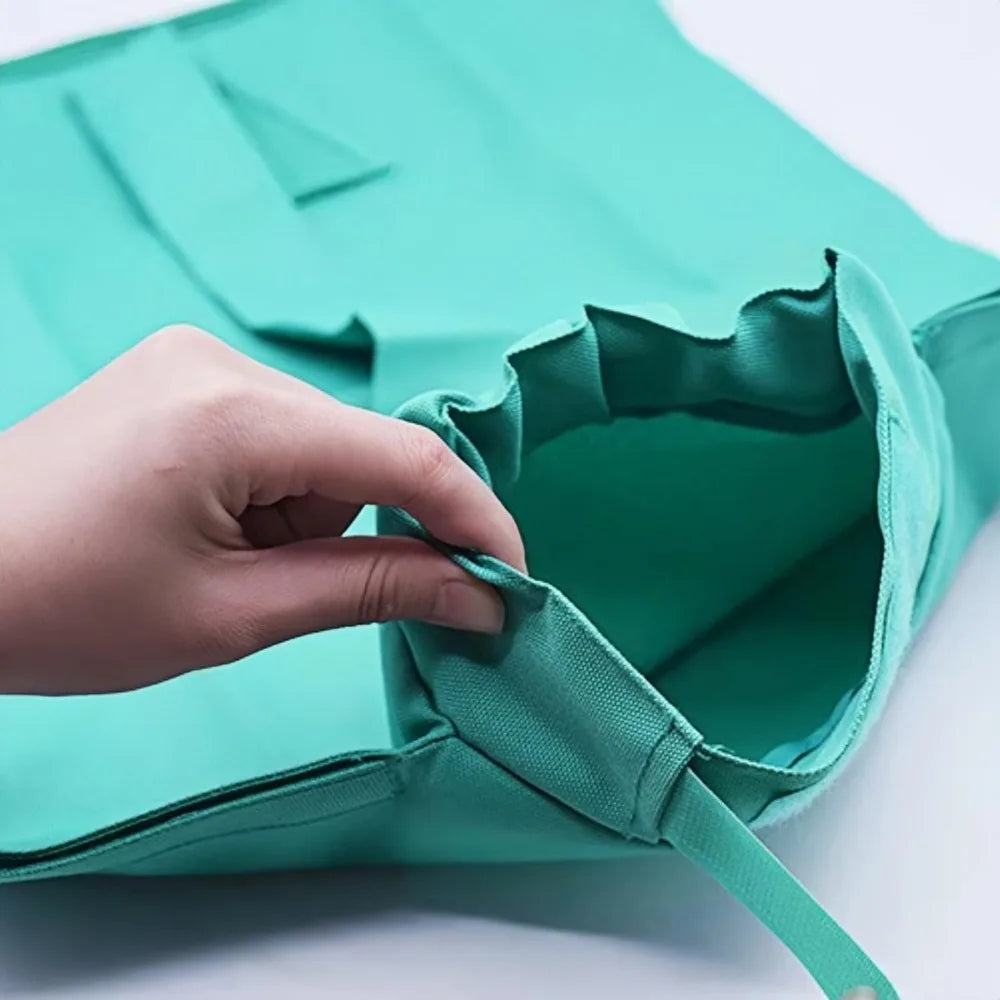 Travel-Friendly Cat Carrier Pouch for Stress-Free Outings