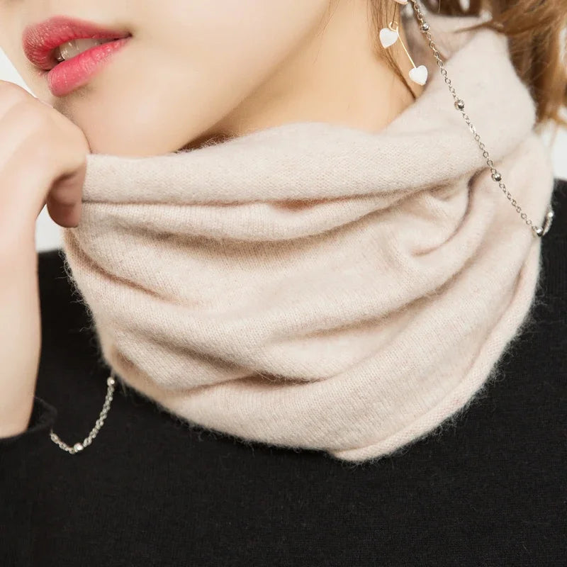 Cozy Cashmere Neck Warmer for Cold Weather Adventures